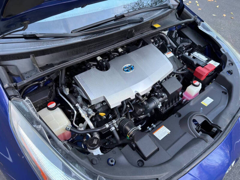 2016 Toyota Prius Two