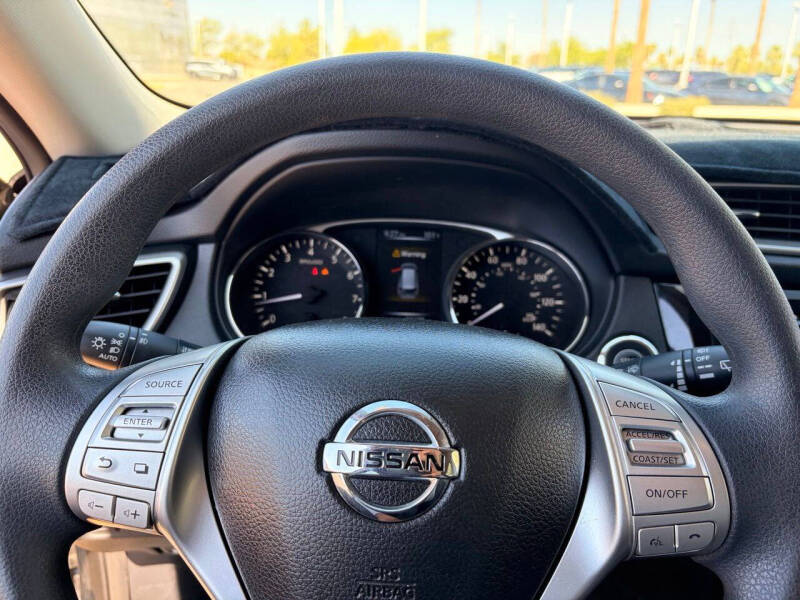 2015 Nissan Rogue SV