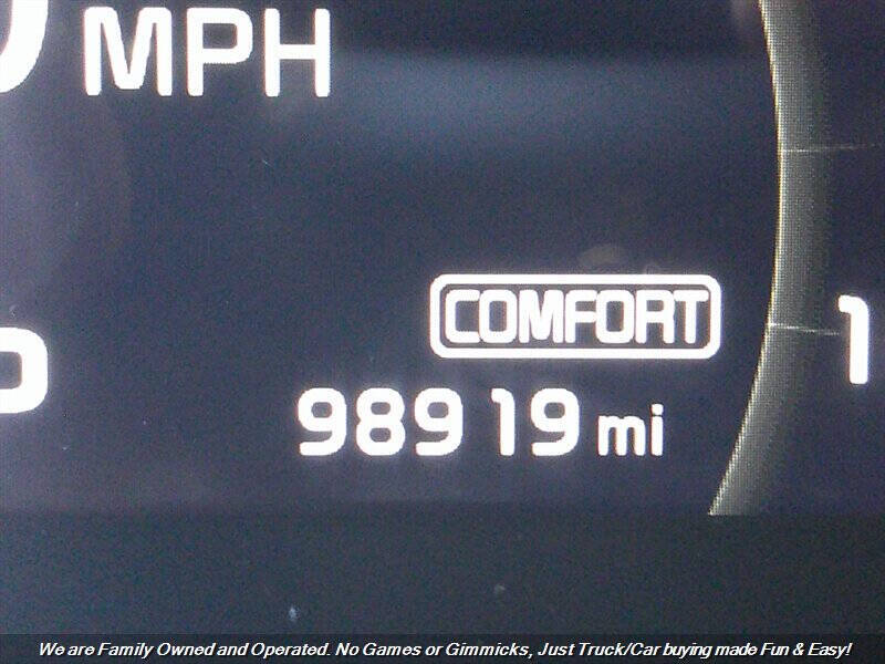 2020 Kia Sorento EX V6