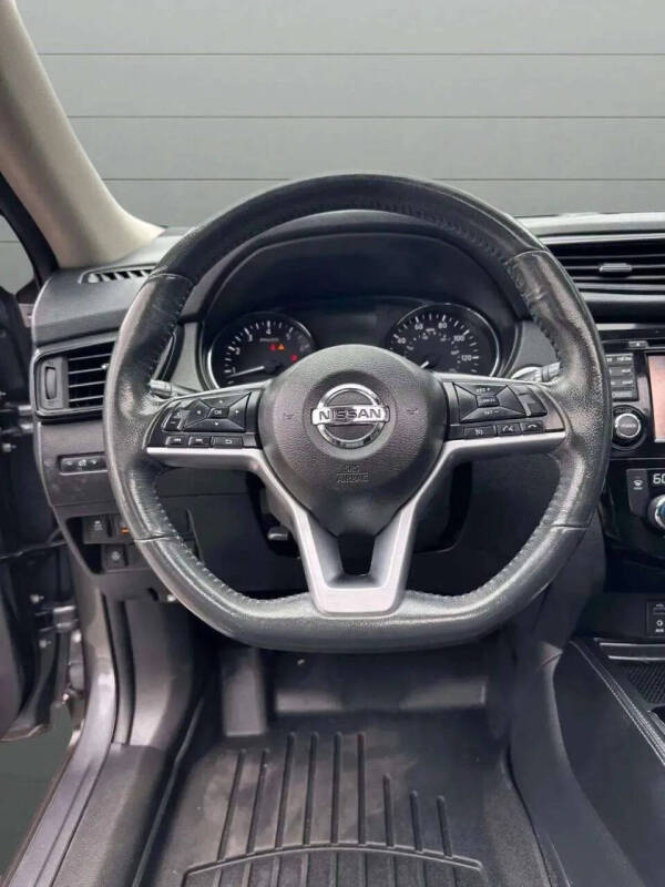 2017 Nissan Rogue