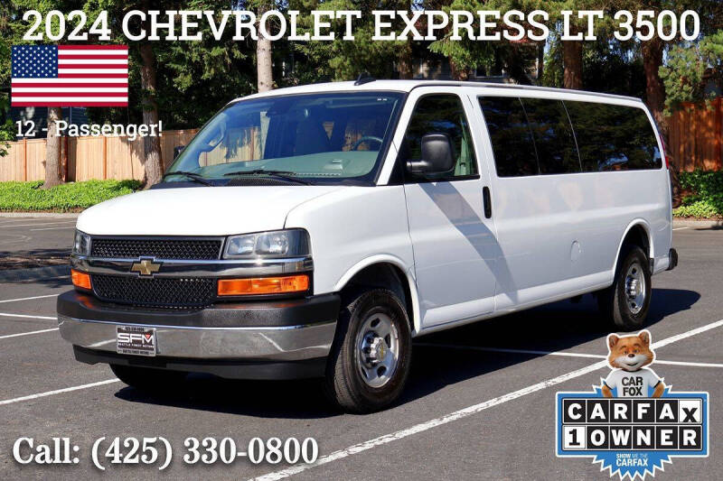 2024 Chevrolet Express LT 3500