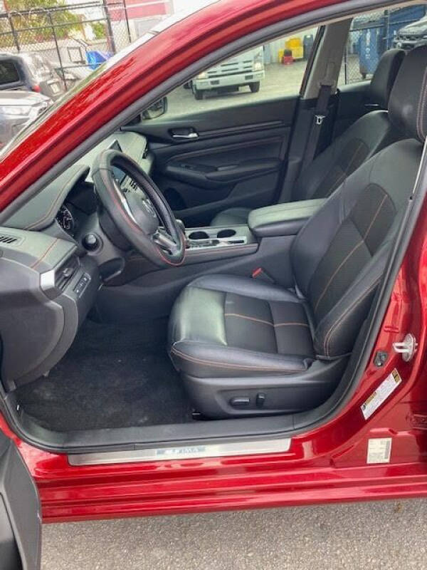 2020 Nissan Altima 2.5 SR