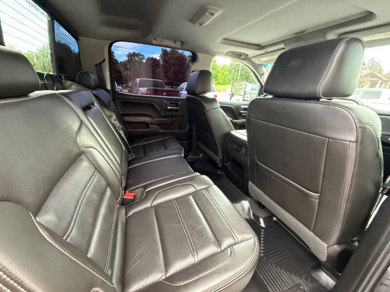 2019 GMC Sierra 2500HD Denali