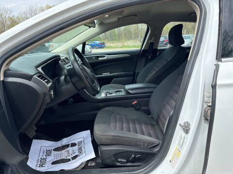 2017 Ford Fusion SE