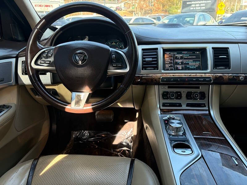 2015 Jaguar XF 3.0 Sport