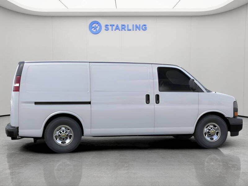 2025 Chevrolet Express 2500
