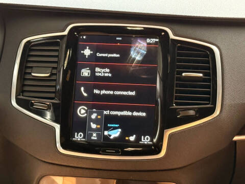 2018 Volvo XC90 T6 Momentum