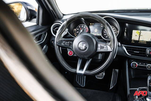 2019 Alfa Romeo Giulia Quadrifoglio