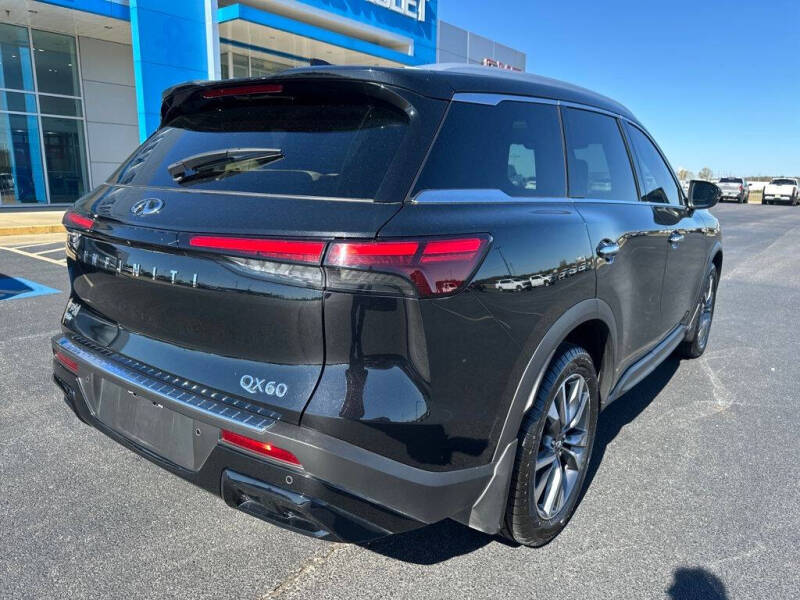 2023 Infiniti QX60 Luxe