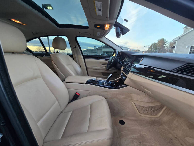 2015 BMW 5 Series 528i xDrive