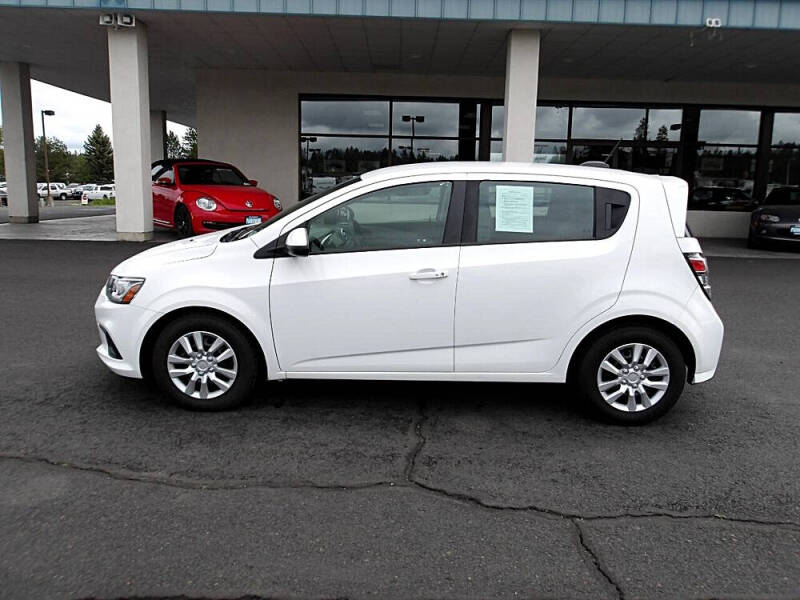 2020 Chevrolet Sonic LT