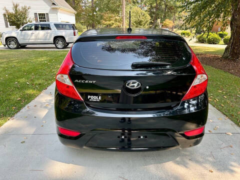 2012 Hyundai Accent GS