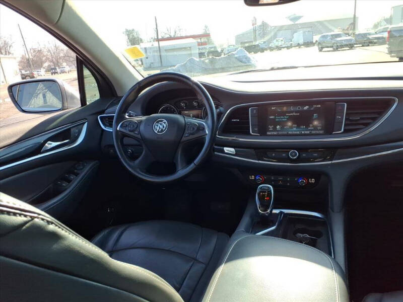 2018 Buick Enclave Essence