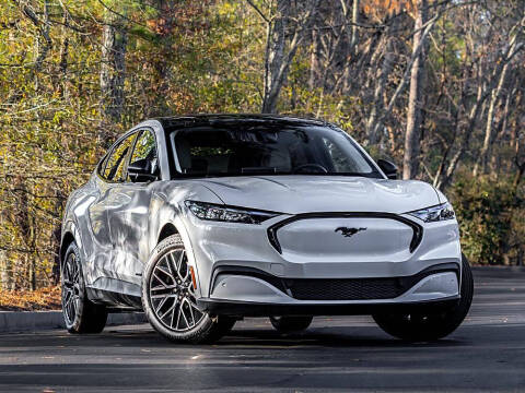 2025 Ford Mustang Mach-E Premium