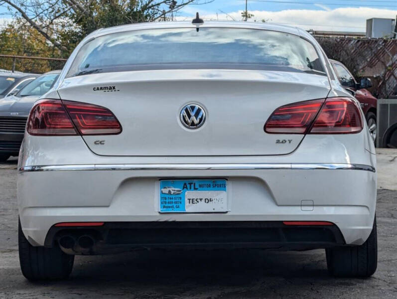 2013 Volkswagen CC R-Line photo 5