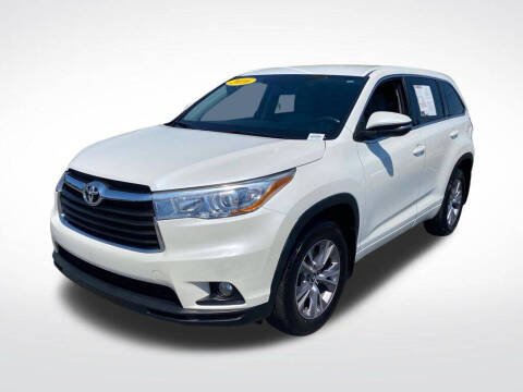 2016 Toyota Highlander LE Plus