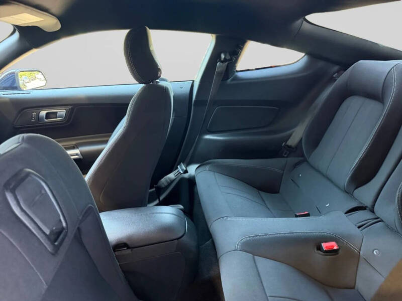 2020 Ford Mustang