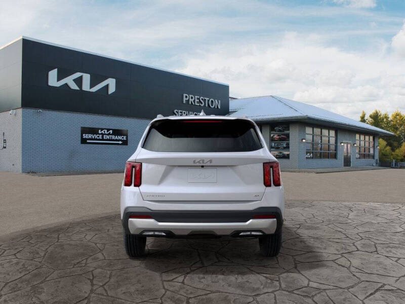 2025 Kia Sorento S