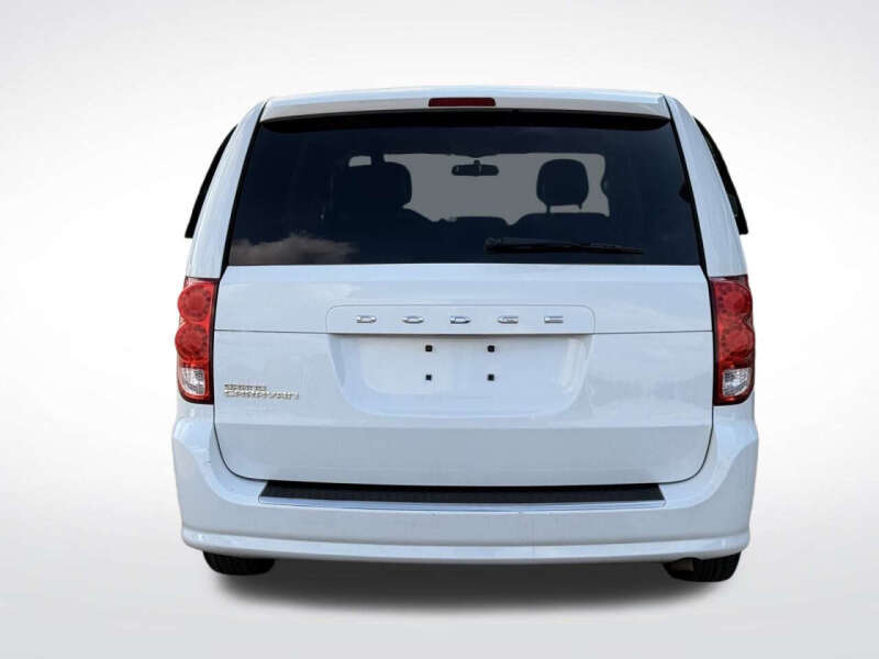 2016 Dodge Grand Caravan SE