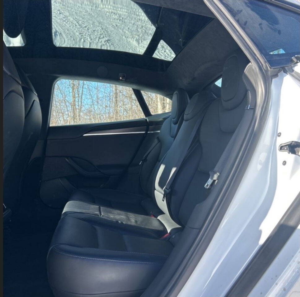 White 2021 Tesla Model S Plaid AWD Plaid 4dr Sedan 21