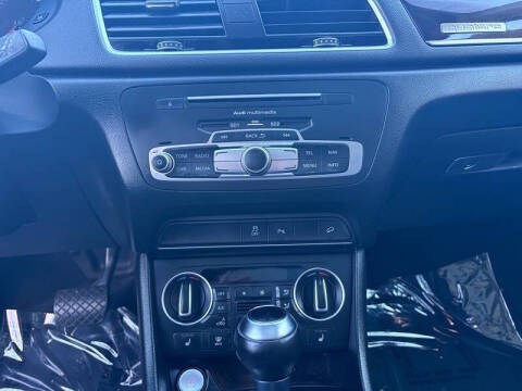 2016 Audi Q3 2.0T quattro Premium Plus