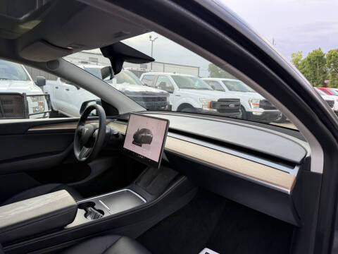 2023 Tesla Model Y Long Range