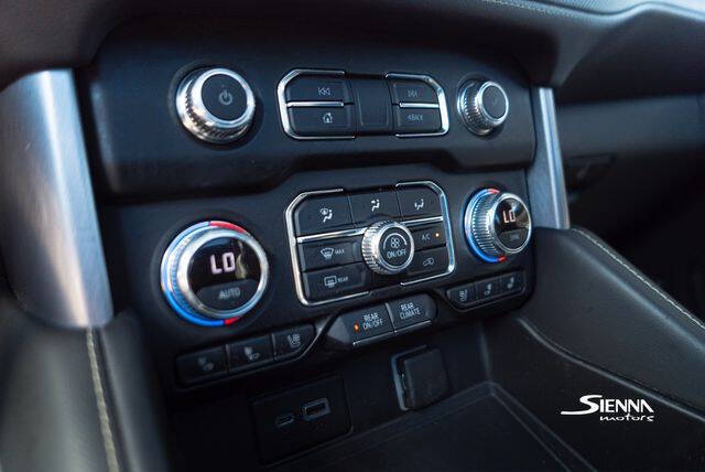 2021 GMC Yukon XL SLT