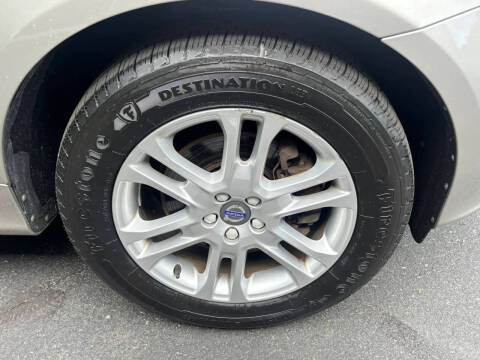 2016 Volvo XC60 T5 Drive-E Premier