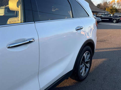 2019 Kia Sorento EX V6