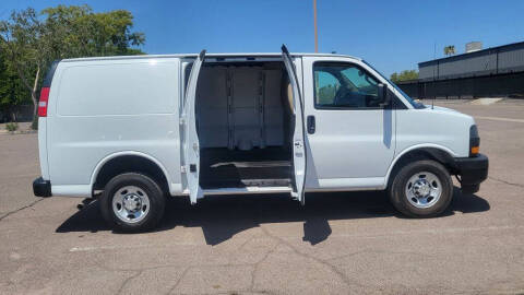 2020 Chevrolet Express 2500