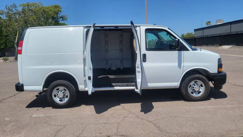 2020 Chevrolet Express 2500