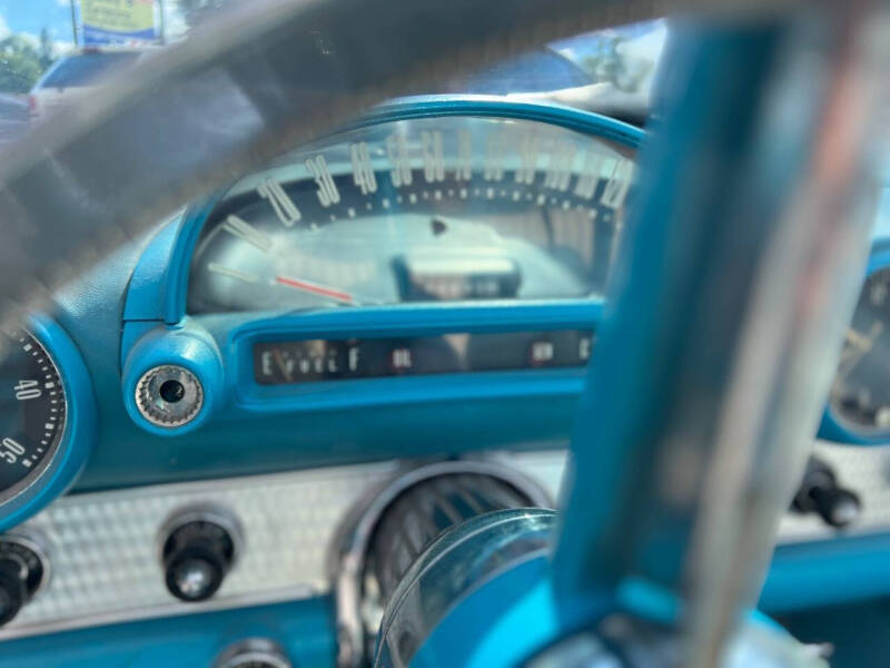 1956 Ford Thunderbird