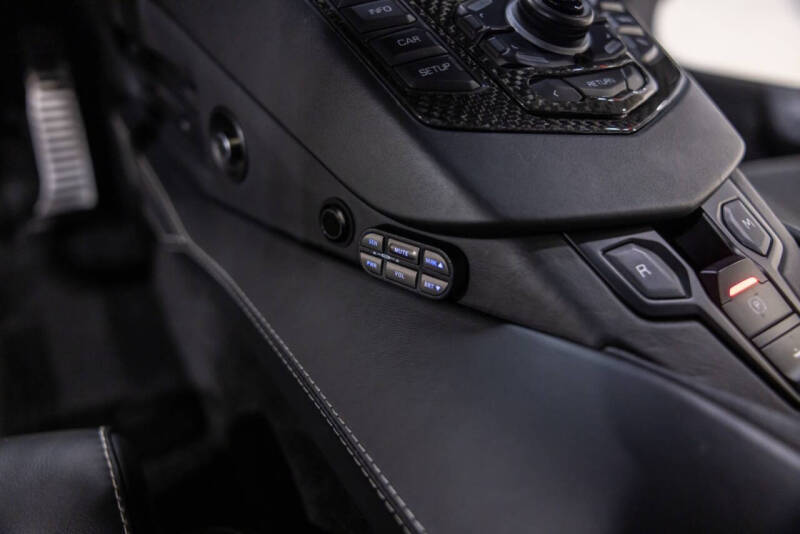 2019 Lamborghini Aventador LP 740-4 S