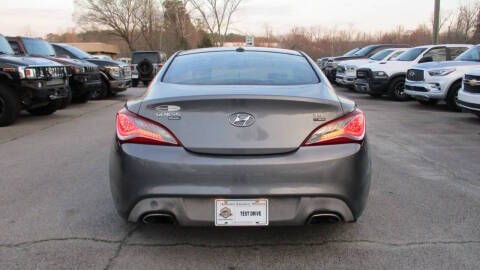 2016 Hyundai Genesis Coupe 3.8 R-Spec