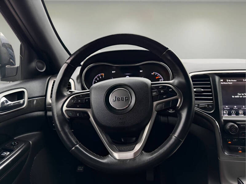 2018 Jeep Grand Cherokee Laredo E