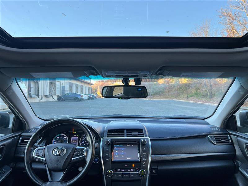 2015 Toyota Camry Hybrid