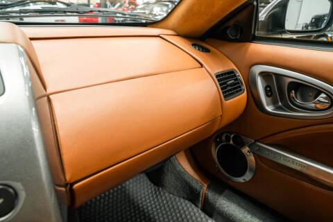 2003 Aston Martin V12 Vanquish
