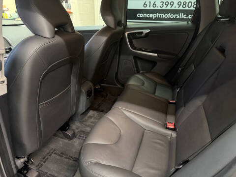 2015 Volvo XC60 T5 Premier