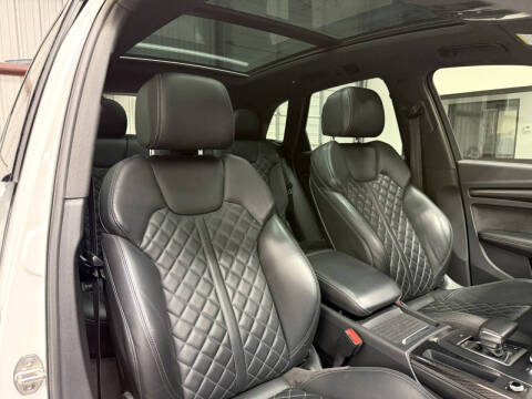 2020 Audi SQ5 3.0T quattro Prestige