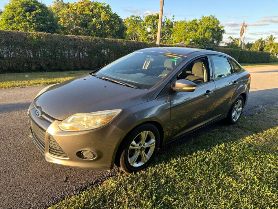 2013 Ford Focus for sale at SS Auto Sales Miami in Miami, FL