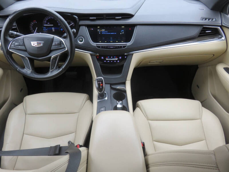 2019 Cadillac XT5