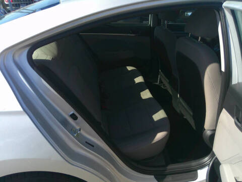 2019 Hyundai Elantra