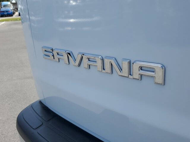 2023 GMC Savana 2500