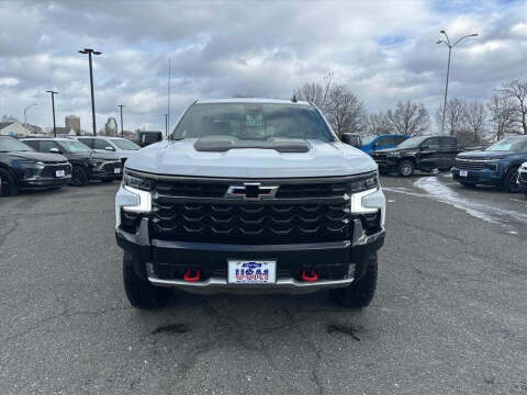 2025 Chevrolet Silverado 1500 ZR2
