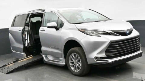 2023 Toyota Sienna for sale at A&J Mobility in Valders WI