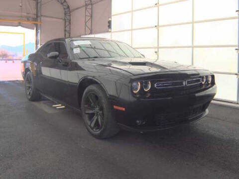 2015 Dodge Challenger SXT