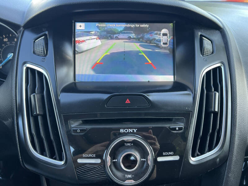 2017 Ford Focus SEL