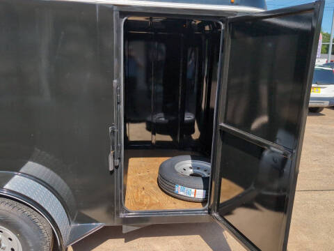 2024 Delta 300 Cargo