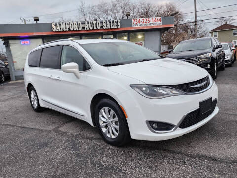2018 Chrysler Pacifica Touring L