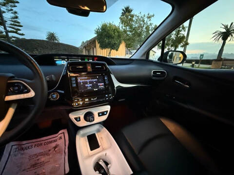 2016 Toyota Prius Three Touring